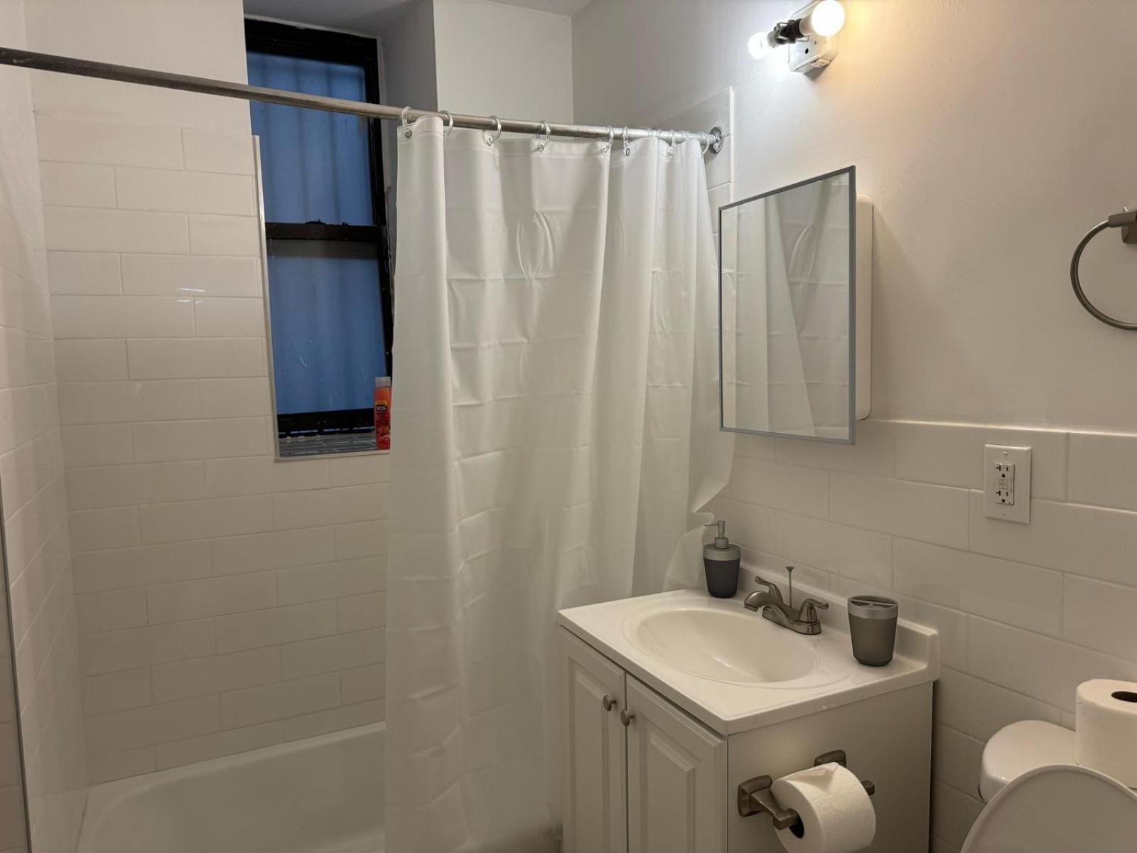 3Bd Cozy Unit Next To Central Park New York City Exterior photo